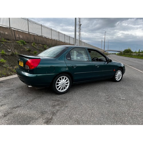 20 - Green Ford Mondeo ST24 V6 2544cc engine, registration P793 NTU, this lovely future classic has a lon... 