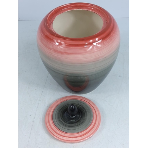 89 - Wedgwood banded vase and cover, 19cms in height