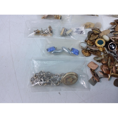 315 - Large qty of various cufflinks, collar studs etc