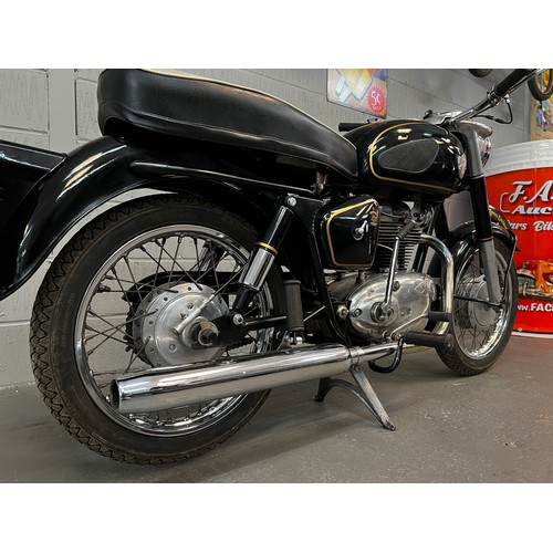 61 - Royal Enfield 250 Crusader.
This Crusader 250 has recently been reprised to its former glory. A rece... 