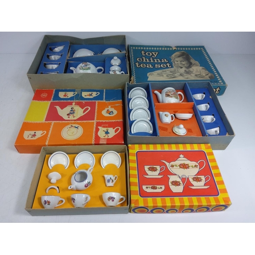 82 - 3 vintage boxed child's tea sets