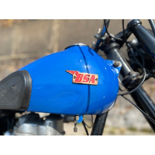 19 - 1948 Blue BSA 250.
First manufactured in 1948, this motorbike has a 250cc engine.
With this motorbik... 