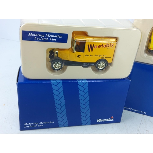 206 - Box of model vehicles