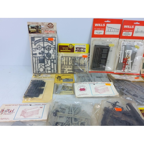 214 - 2 boxes of model railway accessories