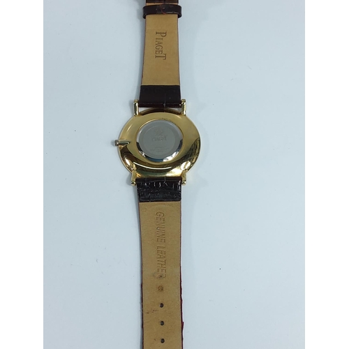 322 - Wrist watch with leather strap (no particular brand)