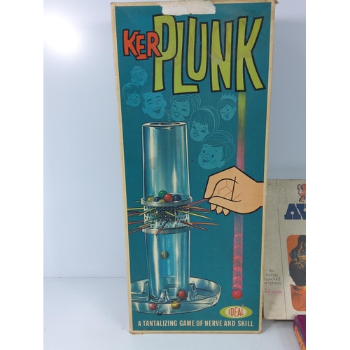 69 - 4 vintage games, Kerplunk, and The New Avengers Board Game, Helma and Spirograph