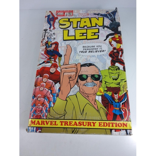 115 - Boxed Marvel Stan Lee Treasury Edition book, boxed damaged, book immaculate, 50 x 32 x 10cms