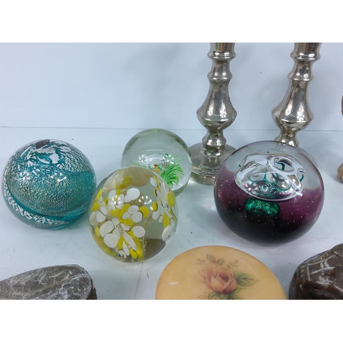 119 - Paperweights and interesting collectables