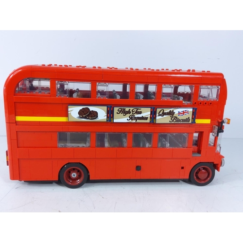 151 - Lego London bus, 35 x 19 x 10cms, complete