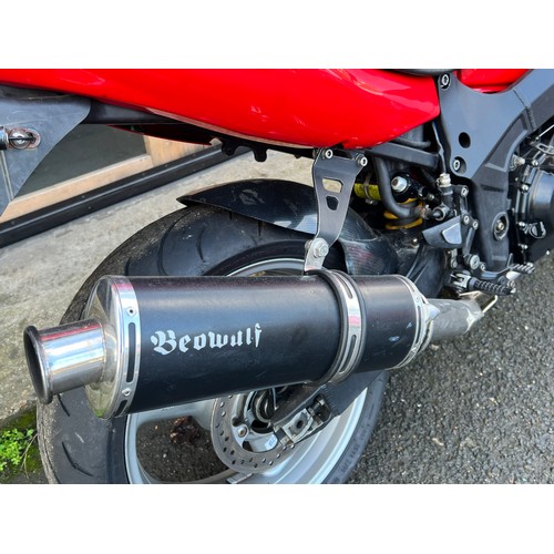 1 - 2006 Red Triumph  Speed 4 Motorbike this bike is being sold as a project bike, it has had a new batt... 