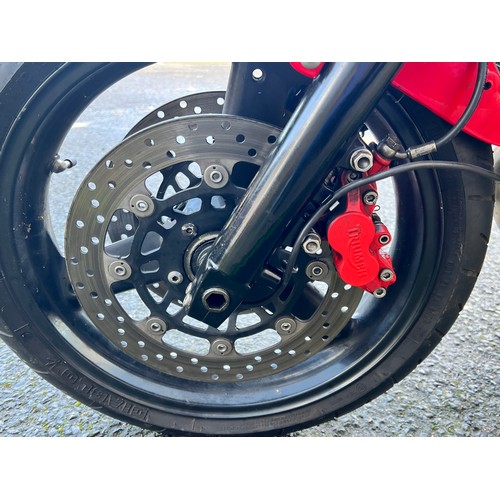 1 - 2006 Red Triumph  Speed 4 Motorbike this bike is being sold as a project bike, it has had a new batt... 