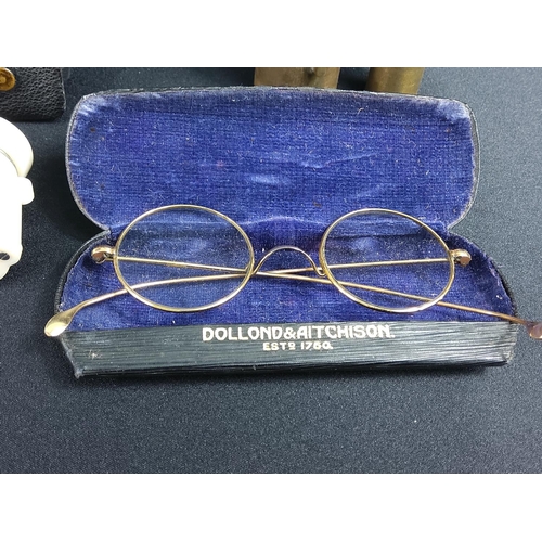 230 - Set of magnifying lens, vintage glasses etc