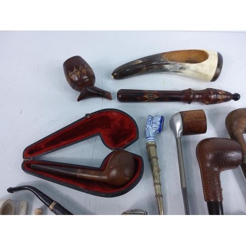 243 - Qty of various pipes and clay pipes