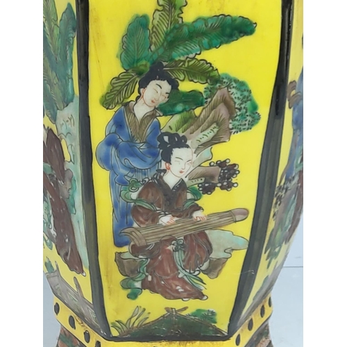 102 - Tall oriental vase, 42 cms in height