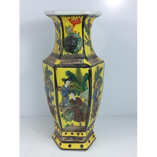 102 - Tall oriental vase, 42 cms in height