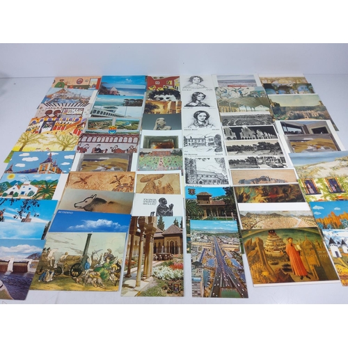 182 - Qty of postcards