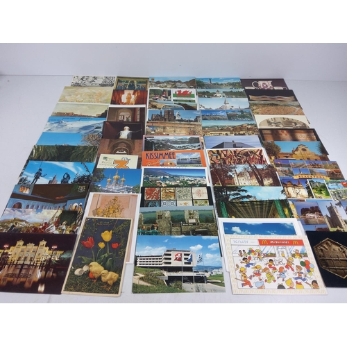 182 - Qty of postcards