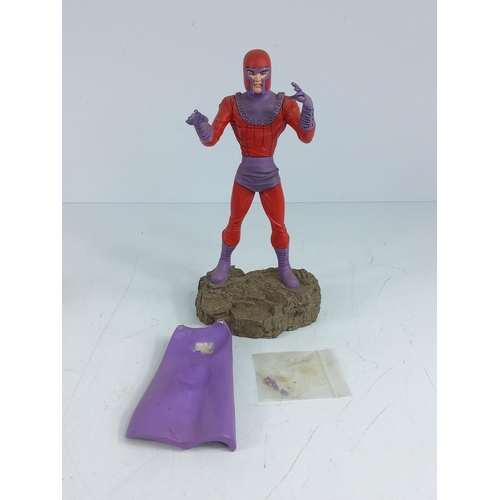 65I - Boxed Robocop gun and boxed Marvel Magneto (Magneto AF)