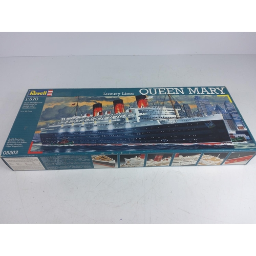 15 - Boxed Revell Queen Mary model kit