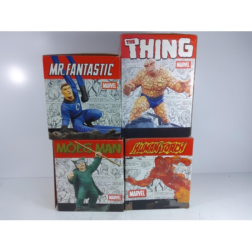 138 - Large 6 piece Marvel Diorama with 4 original boxes