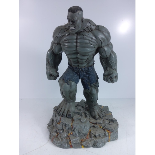 80 - Unboxed Hulk figure