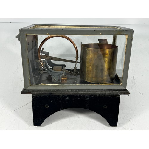 76D - Vintage barograph in metal case