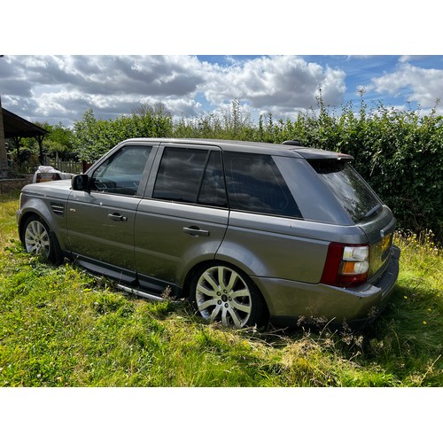 9 - Grey Range Rover TDV8 Registration LD07 XOF, first registered in June 2007 this vehicle is in good c... 