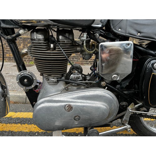 10 - Royal Enfield 350 Bullet.
This motorbike has been rebuilt as a project that began during lockdown. I... 