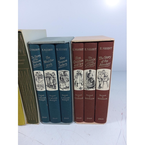 15 - Selection of 12 various books including Folio Society