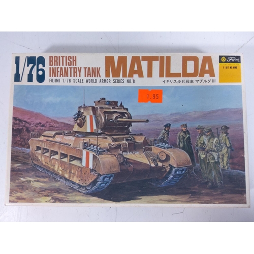 25 - 5 Various model kits