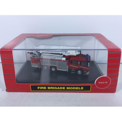 31 - 7 Model vehicles inc fire engines