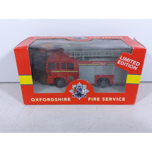 31 - 7 Model vehicles inc fire engines