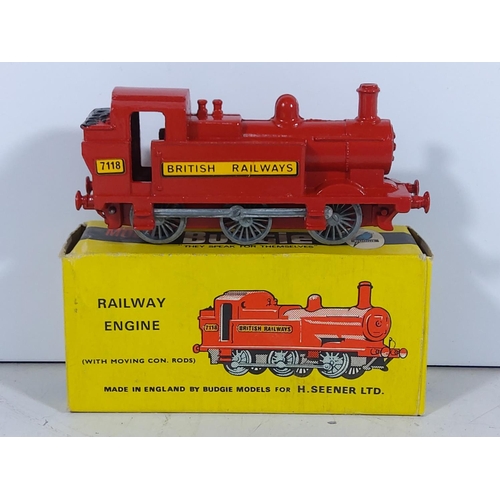 34 - die-cast railway engine, locomotive tin plate toy and Minitrix N 9mm