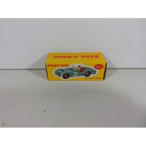 38 - 4 Boxed Dinky toys 482,111,124,905