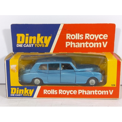 38 - 4 Boxed Dinky toys 482,111,124,905