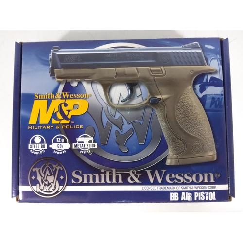 48 - Smith & Wesson M&P air pistol