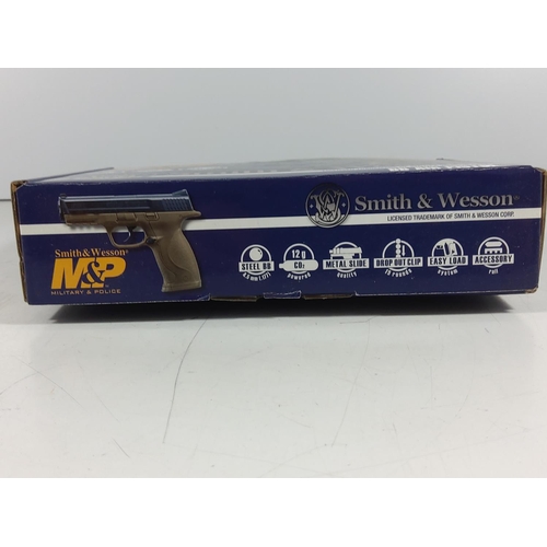 48 - Smith & Wesson M&P air pistol