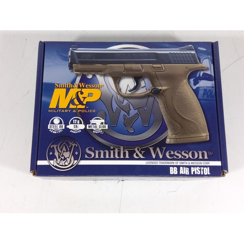 49 - Smith & Wesson M&P air pistol