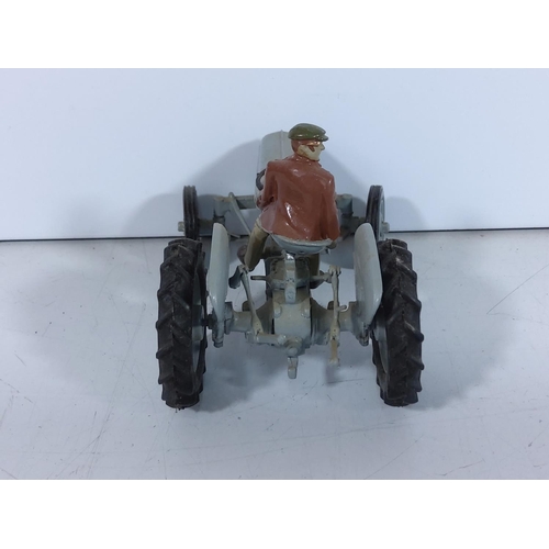 59 - Boxed Ferguson TE 20 Tractor