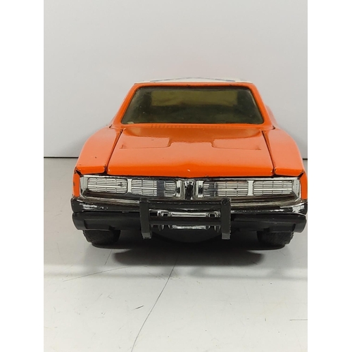 60 - Warner Bros - General Lee Model vehicle