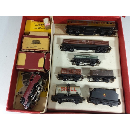 66 - Trix twin railway set