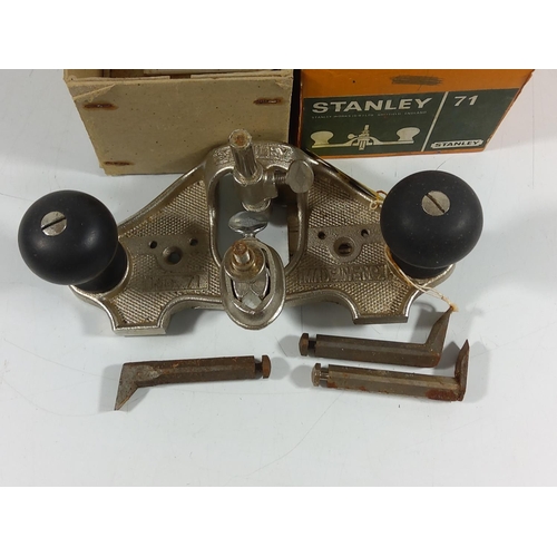 127 - Stanley no.71 router plane