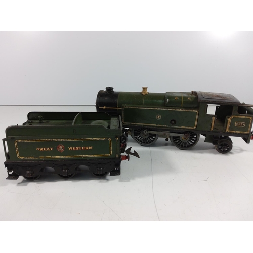 136 - vintage clockwork engine and tender