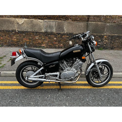 14 - Black 1982 YAMAHA XV750 SPECIAL, Registration LAE248X.
This motorbike is in lovely condition for its... 