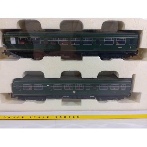 179 - Hornby 3015 Train pack