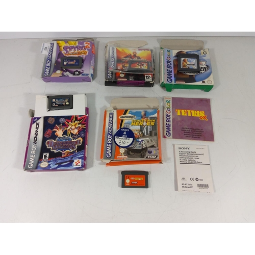 225 - 5 Boxed GameBoy Advanced games