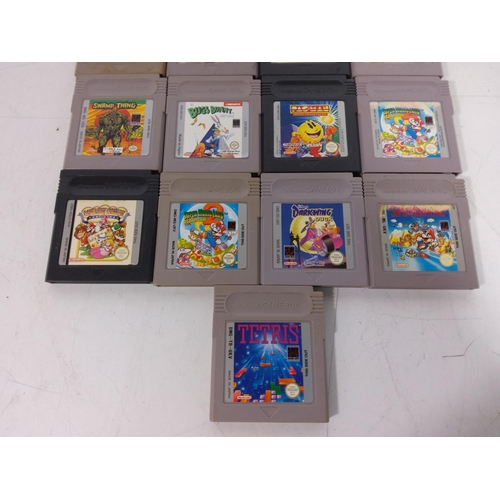 229 - Boxed selection of GameBoy cartridges