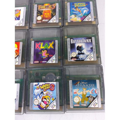 232 - Boxed selection of GameBoy cartridges