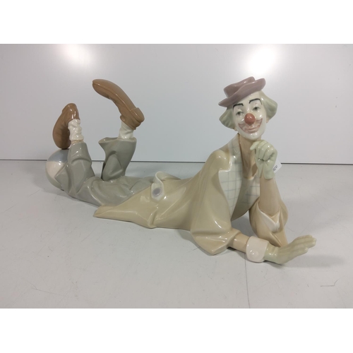 259 - Large Lladro clown figure