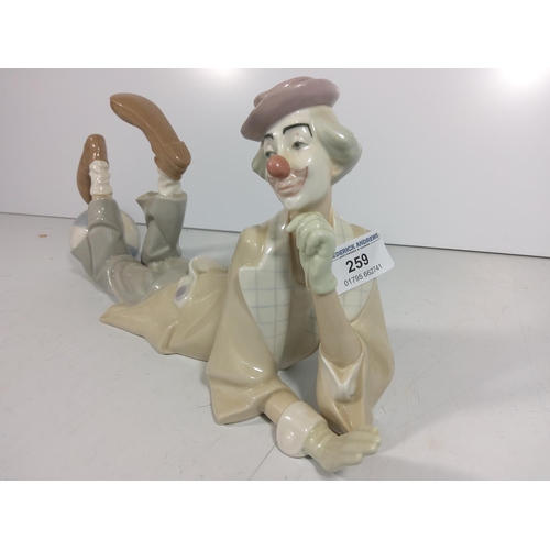 259 - Large Lladro clown figure